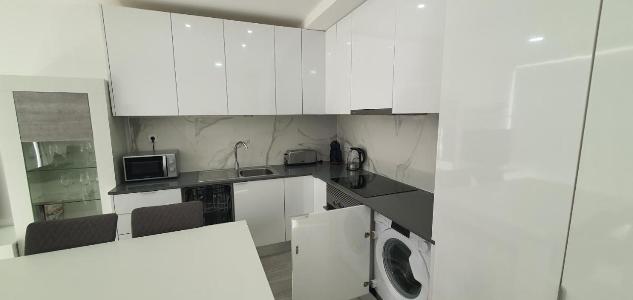 Acr Holiday Apartment Куартейра Екстер'єр фото
